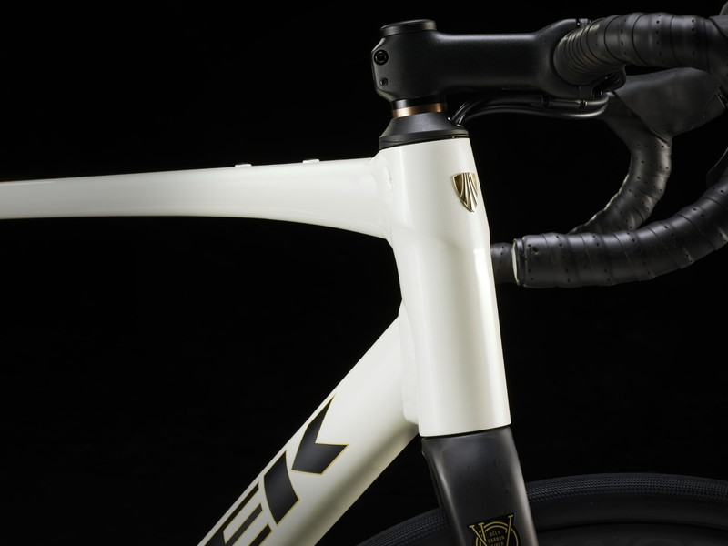 TREK トレック Domane ドマーネ AL 4 Gen 4 Era White