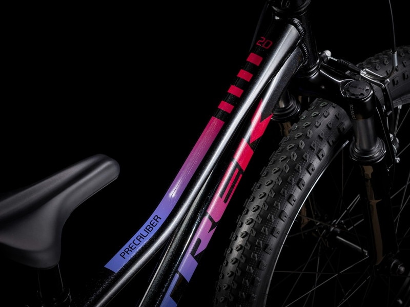 TREK トレック Precaliber プレキャリバー 20 7-speed Voodoo Trek Black  キッズバイク