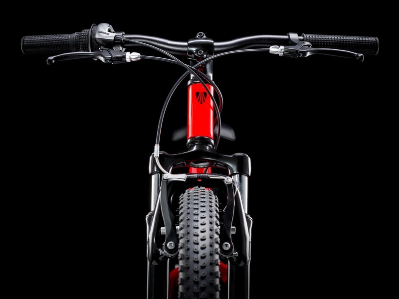 TREK トレック Precaliber プレキャリバー 24 8-speed Suspension Radioactive Red  キッズバイク