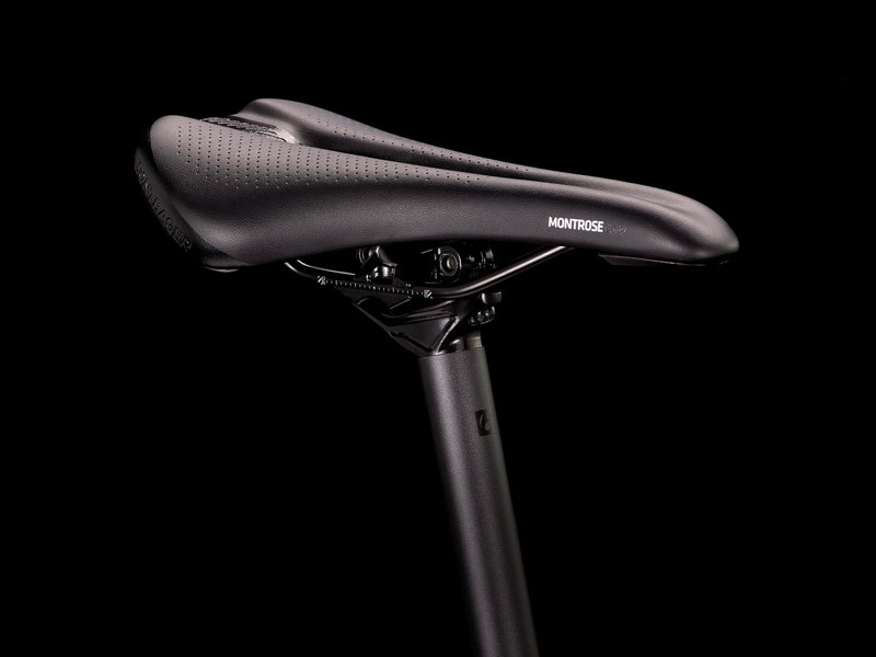 TREK トレック FX Sport 5 NAVY CARBON SMOKE